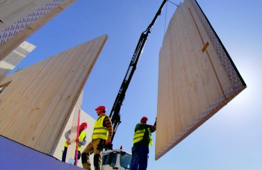 Výstavba skutečné dřevostavby za 1 minutu